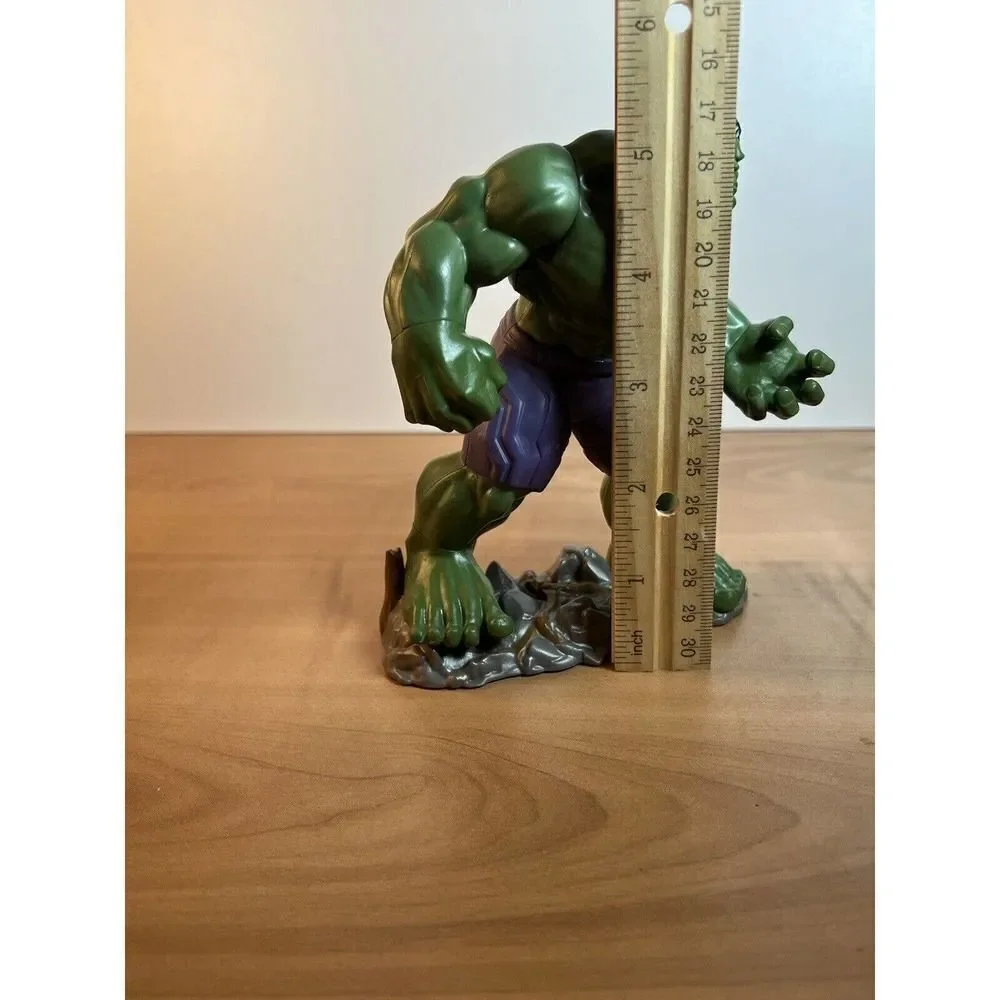 Playmation Disney Marvel Avengers The Incredible Hulk Super Hero Figure
